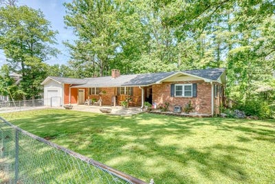 /international/us/383-sunrise-street-murphy-nc-110108439796/
