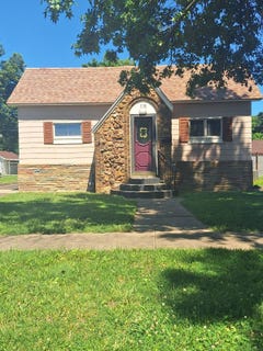 /international/us/1318-s-highland-ave-chanute-ks-110108814806/