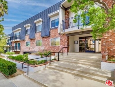 /international/us/5252-coldwater-canyon-ave-van-nuys-ca-110120512000/