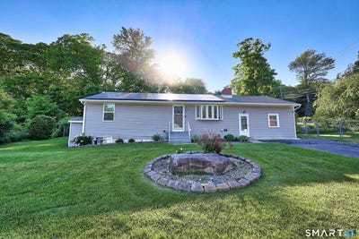/international/us/2-badger-road-wolcott-ct-110108584222/