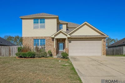 /international/us/10661-braves-ave-denham-springs-la-110104907224/