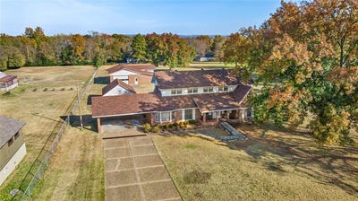 /international/us/4415-park-avenue-fort-smith-ar-110103576416/