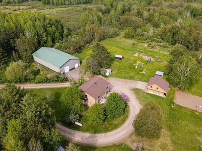 /international/us/7184-e-cord-road-cloquet-mn-110108723832/