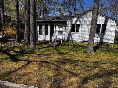 /international/us/9-annette-smithtown-ny-110099076404/
