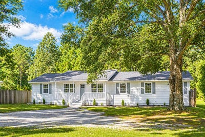 /international/us/106-harriet-tubman-lane-moncks-corner-sc-110107511131/