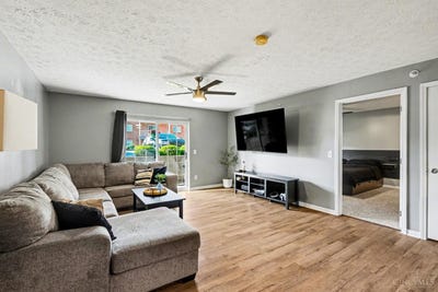 /international/us/3318-emerald-lakes-drive-green-twp-oh-110108663786/