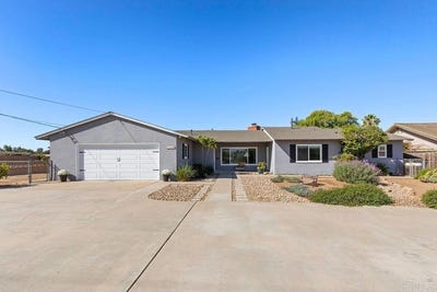 /international/us/1176-rippey-street-el-cajon-ca-110110372110/