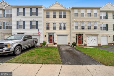 /international/us/35935-clover-terrace-round-hill-va-110119318200/