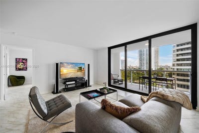 /international/us/9-island-ave-710-miami-beach-fl-110105312421/
