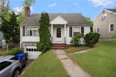 /international/us/39-greenfield-avenue-north-providence-ri-110109185725/