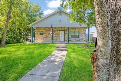 /international/us/105-william-street-pottsboro-tx-110108501450/