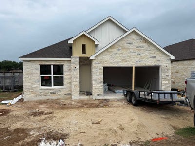 /international/us/134-pinehurst-meadowlakes-tx-110103594033/