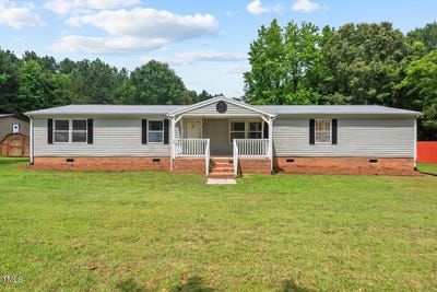 /international/us/558-christys-way-roxboro-nc-110100185426/