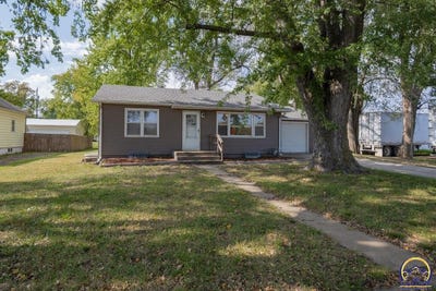 /international/us/611-pearl-st-rossville-ks-110103030464/