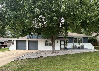 /international/us/1617-browning-avenue-manhattan-ks-110107996771/