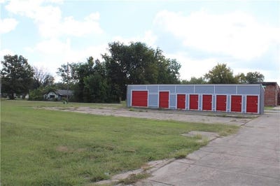 /international/us/212-s-military-street-mulberry-ks-110103525288/