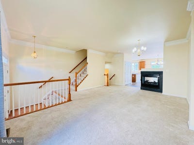 /international/us/4651-carisbrooke-lane-fairfax-va-110108538049/