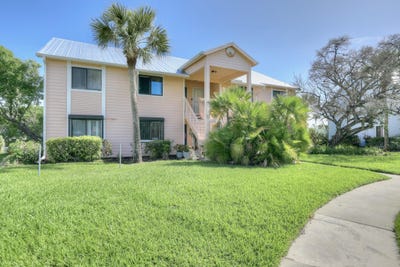 /international/us/5720-pelican-pointe-drive-3-sebastian-fl-110107060011/