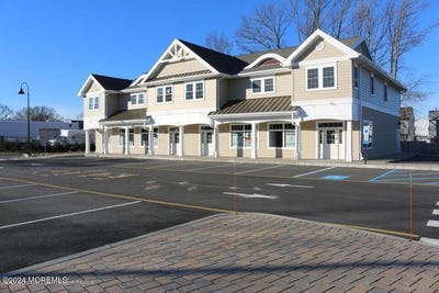 /international/us/256-mantoloking-road-brick-nj-110106956964/