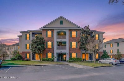 /international/us/785-oakleaf-plantation-parkway-orange-park-fl-110106443042/