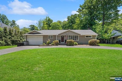 /international/us/777-washington-avenue-twp-of-washington-nj-110108544805/