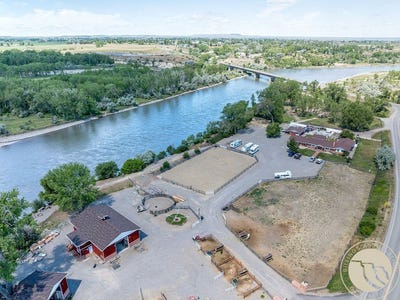 /international/us/1650-nahmis-avenue-huntley-mt-110108978675/