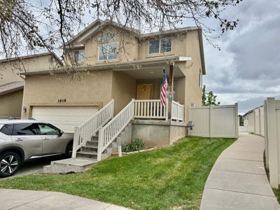 /international/us/1819-n-clark-dr-w-layton-ut-110107540912/