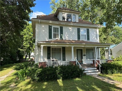 /international/us/509-s-shaw-street-richmond-mo-110100627853/
