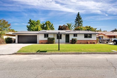 /international/us/1415-winter-st-kingsburg-ca-110108580298/