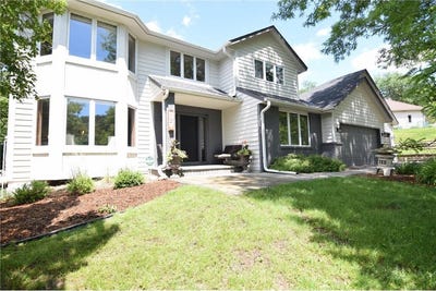/international/us/112-innsbrook-lane-burnsville-mn-110101005059/
