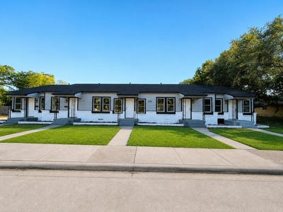 /international/us/1607-m-avenue-plano-tx-110119744832/