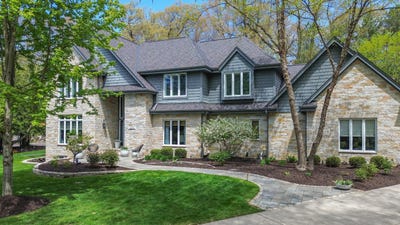 /international/us/19630-independence-ct-brookfield-wi-110108078581/