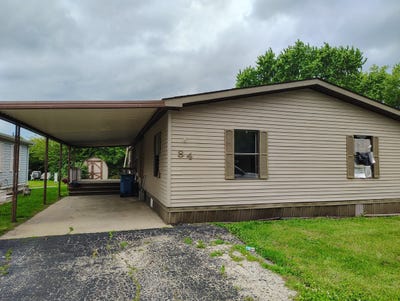 /international/us/84-berry-lane-bourbonnais-il-110109142827/