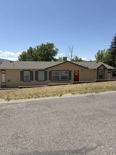 /international/us/1082-pinyon-street-meeker-co-110100803647/
