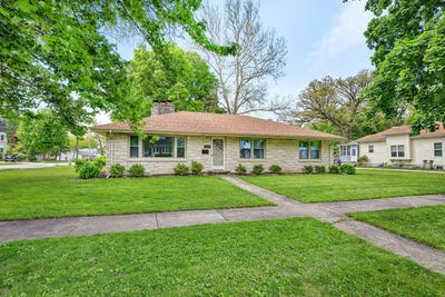 /international/us/627-e-main-street-morris-il-110107868299/