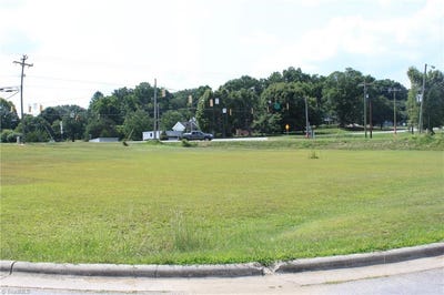 /international/us/tbd-1-n-bridge-street-elkin-nc-110068090009/