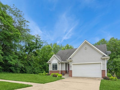 /international/us/407-e-14th-place-indianola-ia-110100756519/
