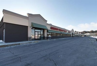 /international/us/1029-1101-grand-avenue-rothschild-wi-110105111035/