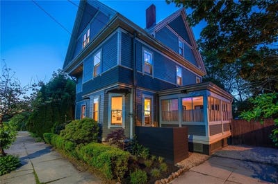 /international/us/66-halsey-street-providence-ri-110108610042/
