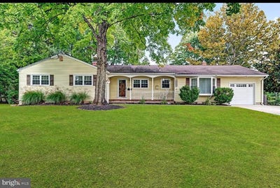 /international/us/5-royal-oak-road-lawrence-township-nj-110110398800/