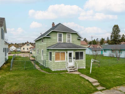 /international/us/1119-n-1st-avenue-iron-river-mi-110107982877/