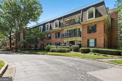 /international/us/26308-plantation-drive-ne-atlanta-ga-110108584257/