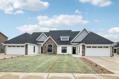 /international/us/314-willow-street-pardeeville-wi-110098955827/