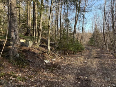 /international/us/010-mountain-view-annex-rumford-me-110107401381/