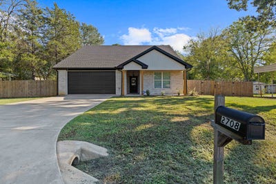 /international/us/2708-ledbetter-street-kilgore-tx-110120453397/