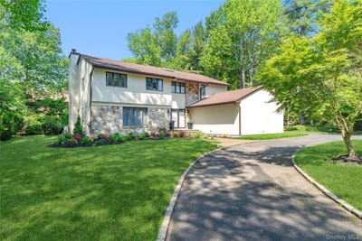 /international/us/8-bolton-drive-manhasset-ny-110108204809/