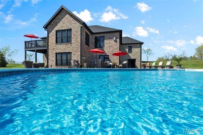 /international/us/145-saddlebrooke-ridge-jackson-mo-110107161318/