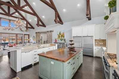 /international/us/1651-scenic-drive-graford-tx-110108388752/