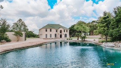 /international/us/194-panorama-lane-victoria-tx-110101057211/