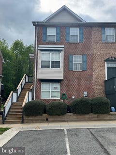 /international/us/240-mike-drive-elkton-md-110107611278/